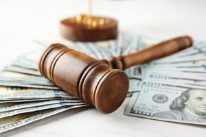 What Factors are Considered When Calculating Spousal Maintenance in Illinois?